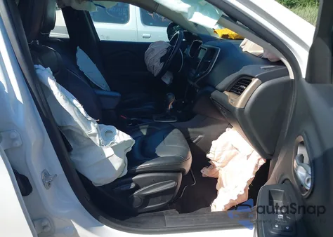 2016 Jeep Cherokee Limited из США, поврежденный, VIN 1C4PJMDB7GW122814